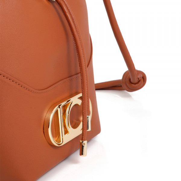 borsa-con-manico-annodato-in-stile-giuda