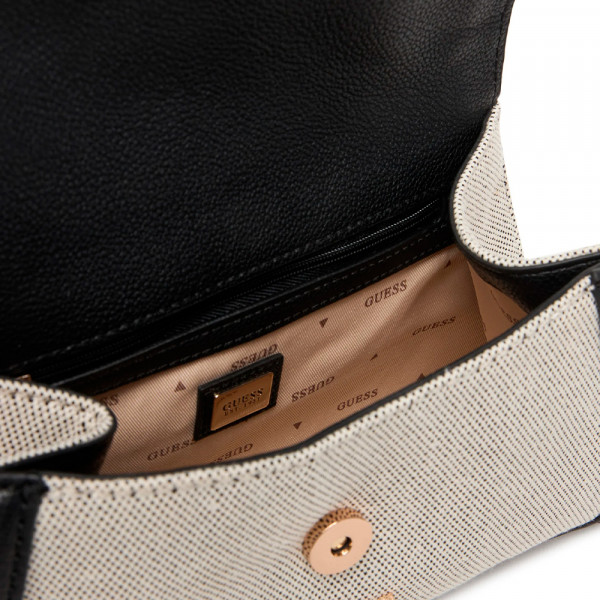 bolso-karnilla-flap-shoulder