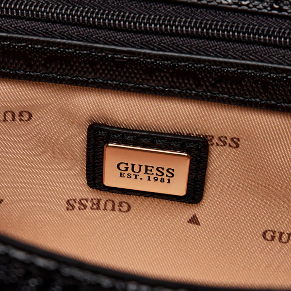 bolsa-de-ombro-libby-com-corrente