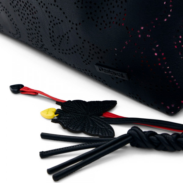 sac-moyen-decoupe-en-forme-de-papillon