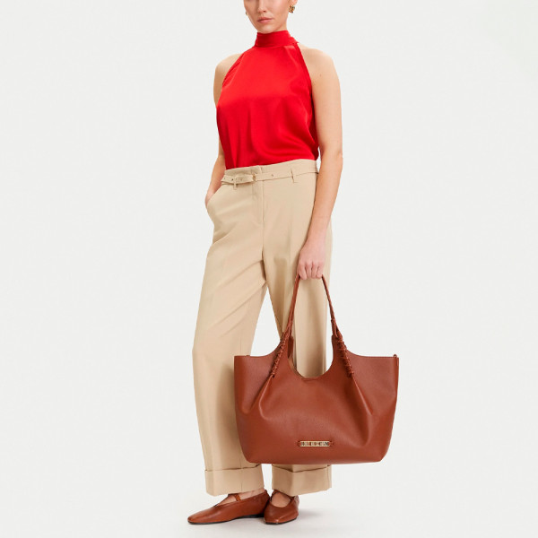 lm-jc4297pp0okl0300-tasche