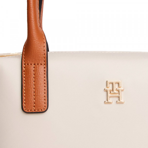 tragetasche-mit-th-monogramm