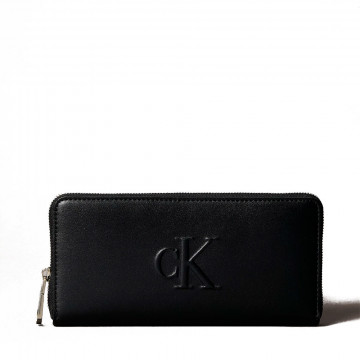 wallet-with-zipper-around-the-edge