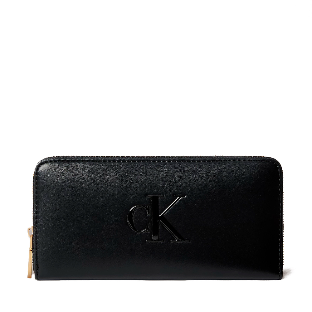 Calvin Klein Jeans Cartera larga con cremallera y monograma destacado – imagen 4