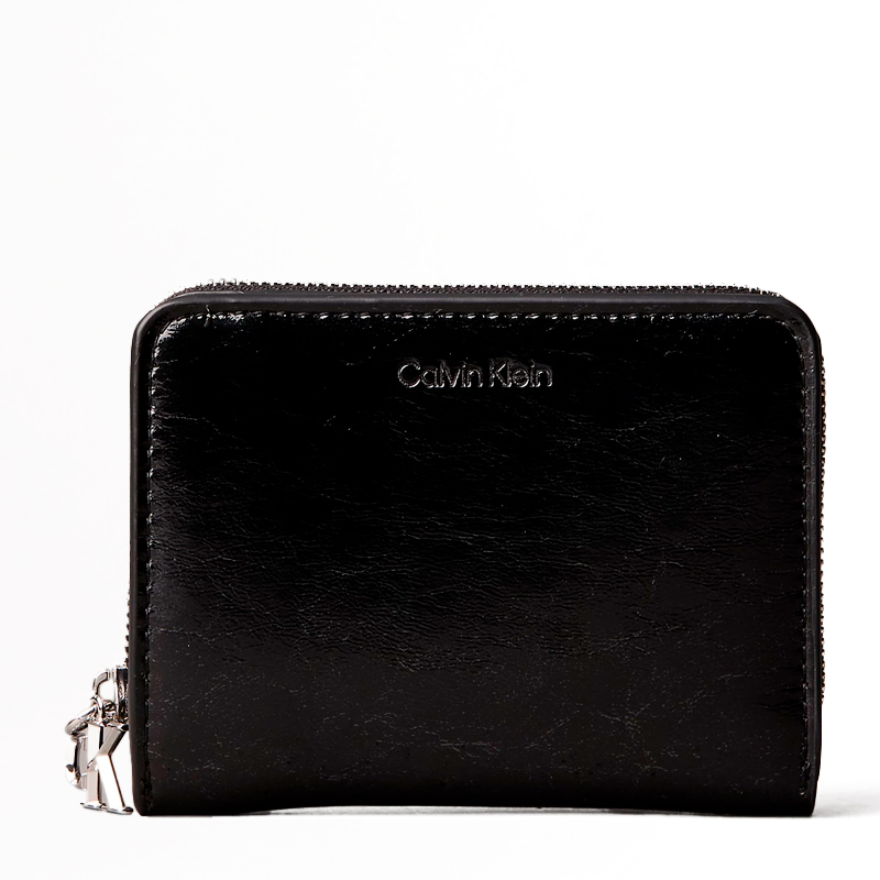 Calvin Klein Jeans Cartera con cremallera y monograma metálico