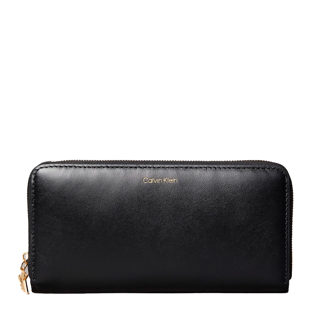 Calvin Klein Jeans Cartera larga con cremallera y herraje de monograma – imagen 3