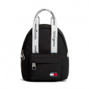 einfacher-rucksack-mit-aufschrift