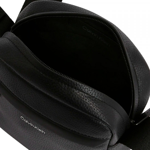 umhangetasche-must-reporter