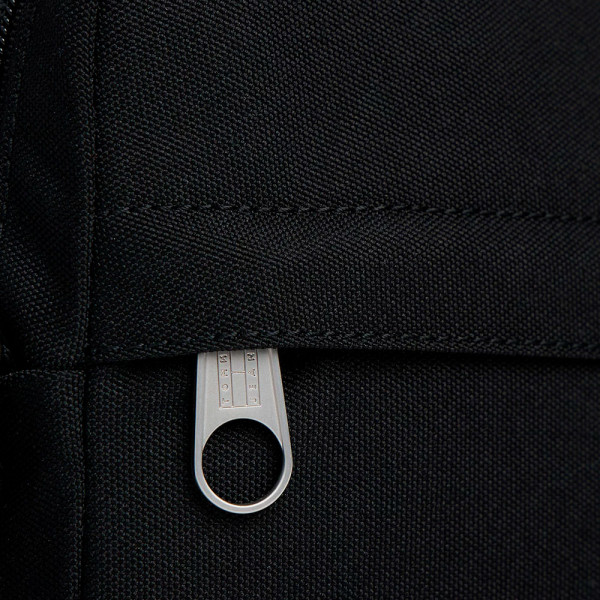 reporter-essential-inscription-crossbody-bag