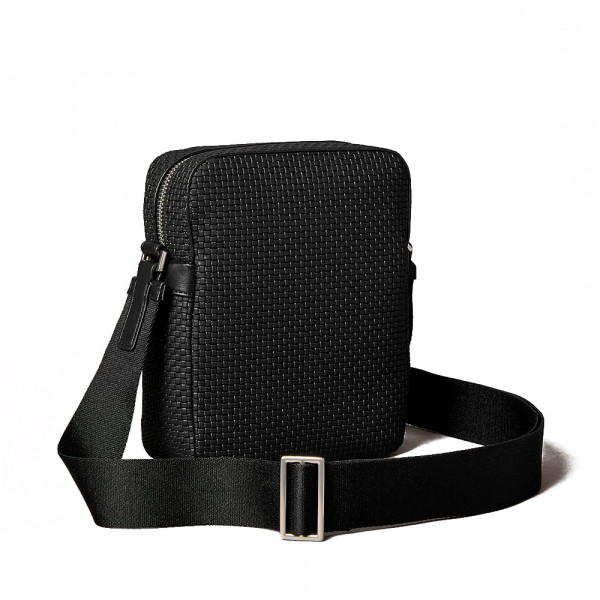 embossed-woven-reporter-s-bag