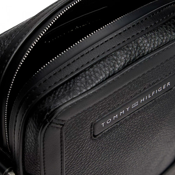 reporter-schultertasche-mit-logo