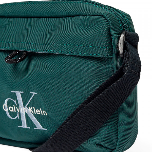 nylon-camera-shoulder-bag-with-prominent-logo