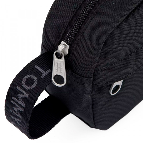 trousse-de-toilette-essentiels-am0am13861