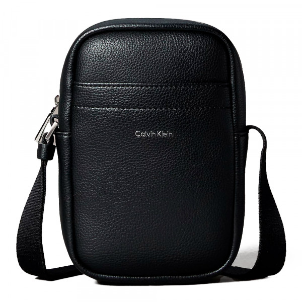 slim-reporter-bag-with-raised-logo-plaque