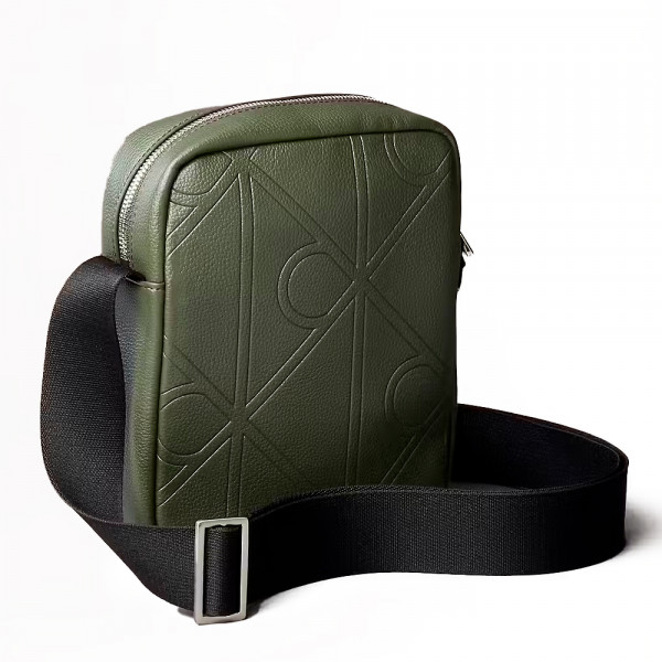 emblematic-reporter-shoulder-bag