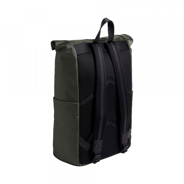 mochila-essential-folded