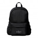 zaino-in-nylon-con-logo-monogramma