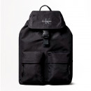 sac-a-dos-a-rabat-en-nylon-avec-logo-monogramme