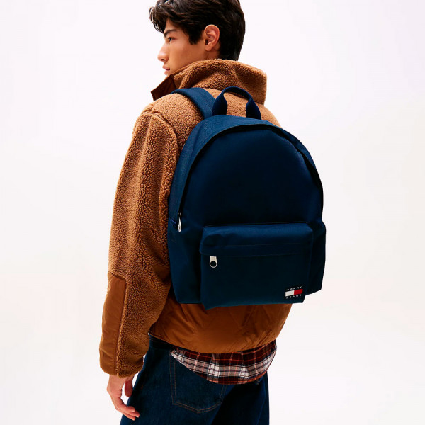 essential-logo-rucksack