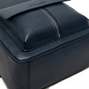 sac-a-dos-texture-avec-poche-a-rabat