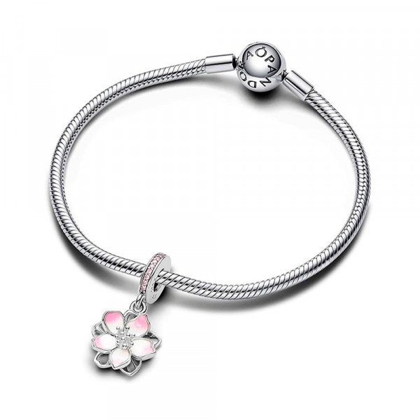 ciondolo-con-fiore-di-ciliegio-790667c01