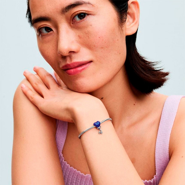 charm-gender-reveal-kind-das-die-farbe-andert-793239c01