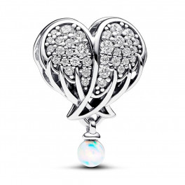 Angel Wings and Shiny Heart Charm 792980C01 - Sabina