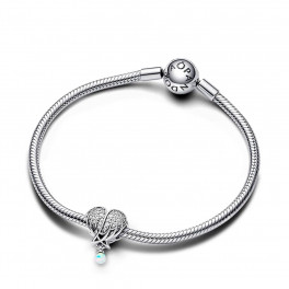 Angel Wings and Shiny Heart Charm 792980C01 - Sabina