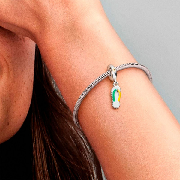 pingente-flip-flop-792197c01