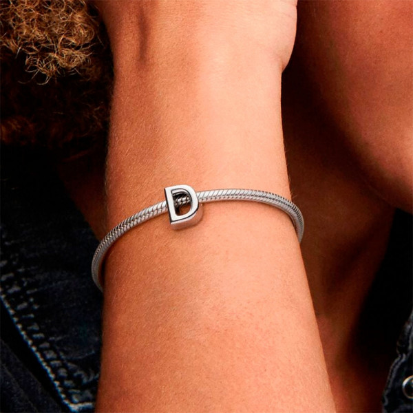 charm-en-plata-de-ley-letra-d-797458