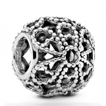 roses-openwork-charm-791282