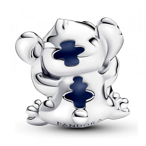 bolo-de-aniversario-disney-com-ponto-de-charme-793189c01