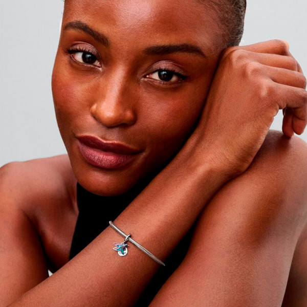 charm-anhanger-mit-doppelkolibri-793746c01