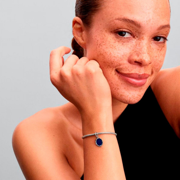 pendentif-miroir-magique-blanche-neige-793840c01