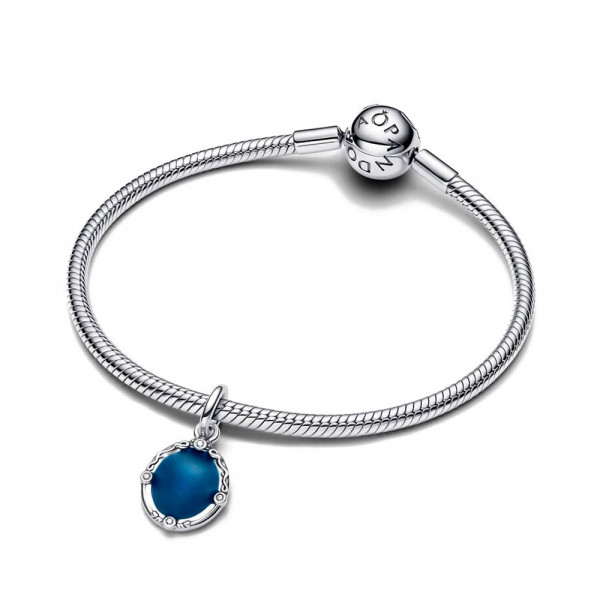 snow-white-magic-mirror-pendant-charm-793840c01