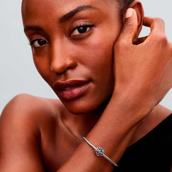 mom-s-charm-with-openwork-hearts-793772c01