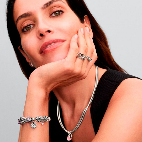 charm-de-mama-con-corazones-calados-793772c01