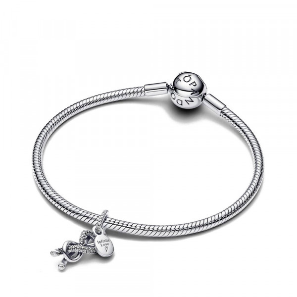 pave-charm-mit-unendlichkeitsknoten-anhanger-793780c01