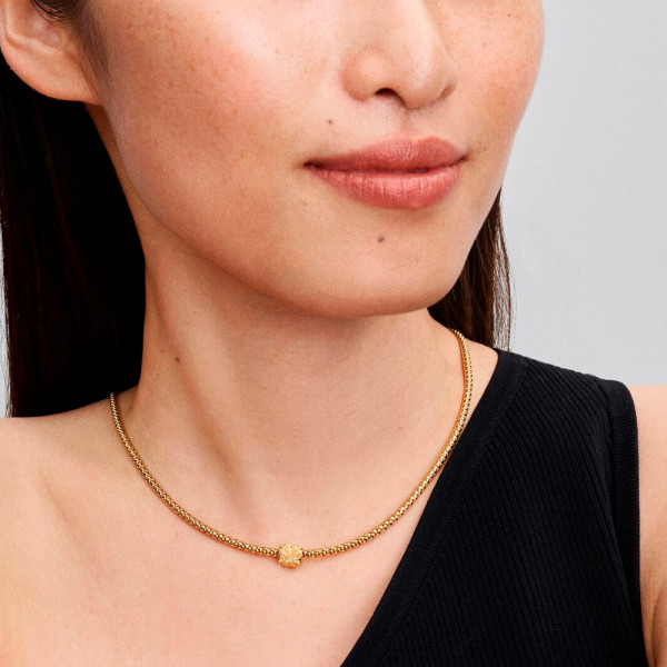 mini-breloque-texturee-en-or-14-carats-764047c00