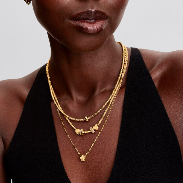 charm-mini-muschel-textur-764057c00