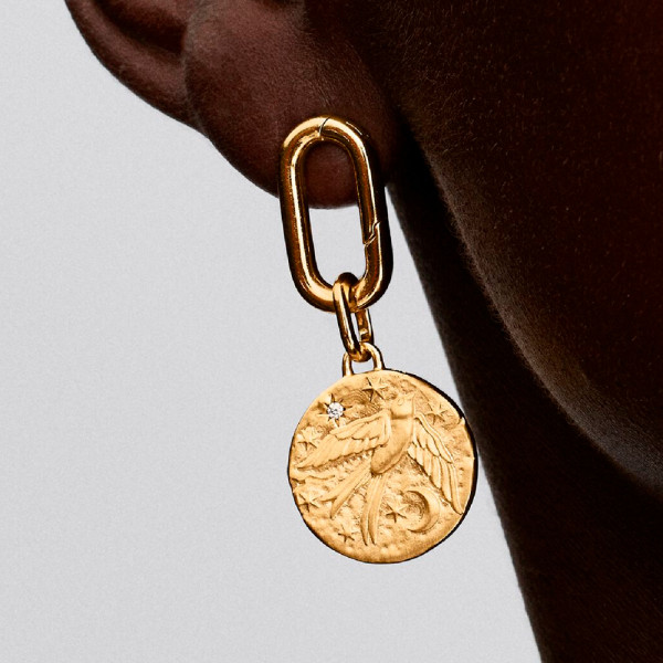 pingente-medalhao-de-andorinha