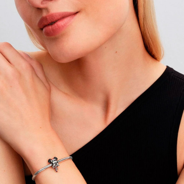 ciondolo-disney-minnie-mouse-di-natale-794218c01