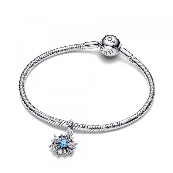 disney-frozen-queen-elsa-ciondolo-fiocco-di-neve-794209c01