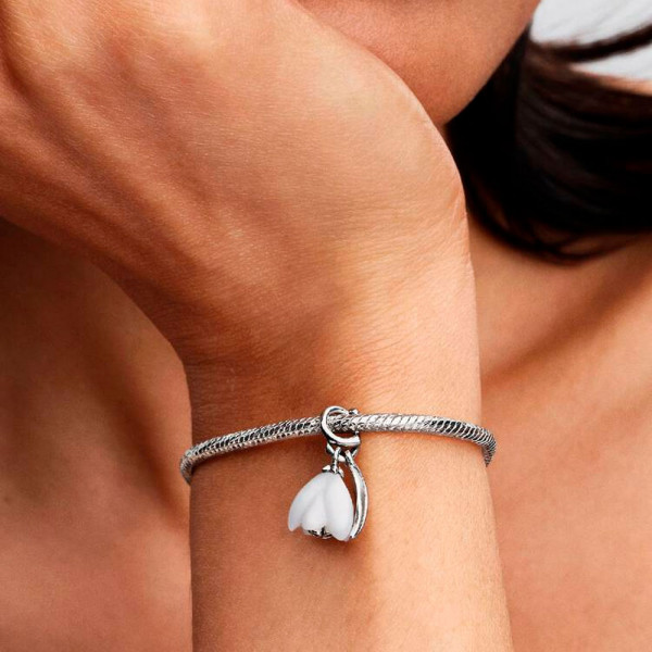 charm-colgante-flor-campanilla-794239c01