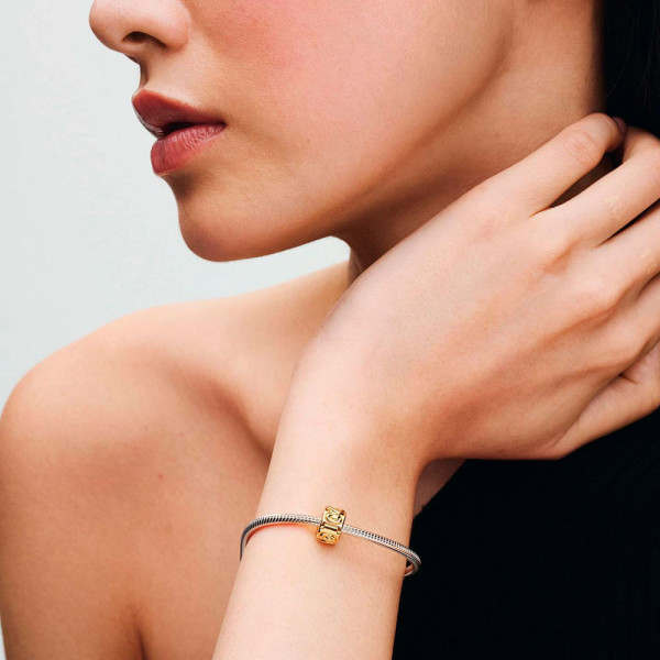 ciondolo-con-clip-a-cuori-annodati-768035c00