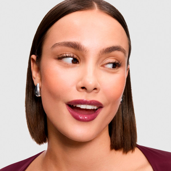 lip-idole-butterglow-getinte-vochtinbrengende-balsem