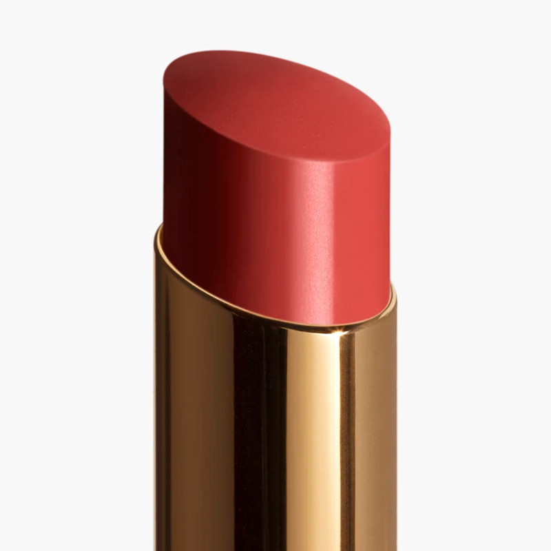 rouge-coco-flash-color-brightness-and-intensity-in-a-flash