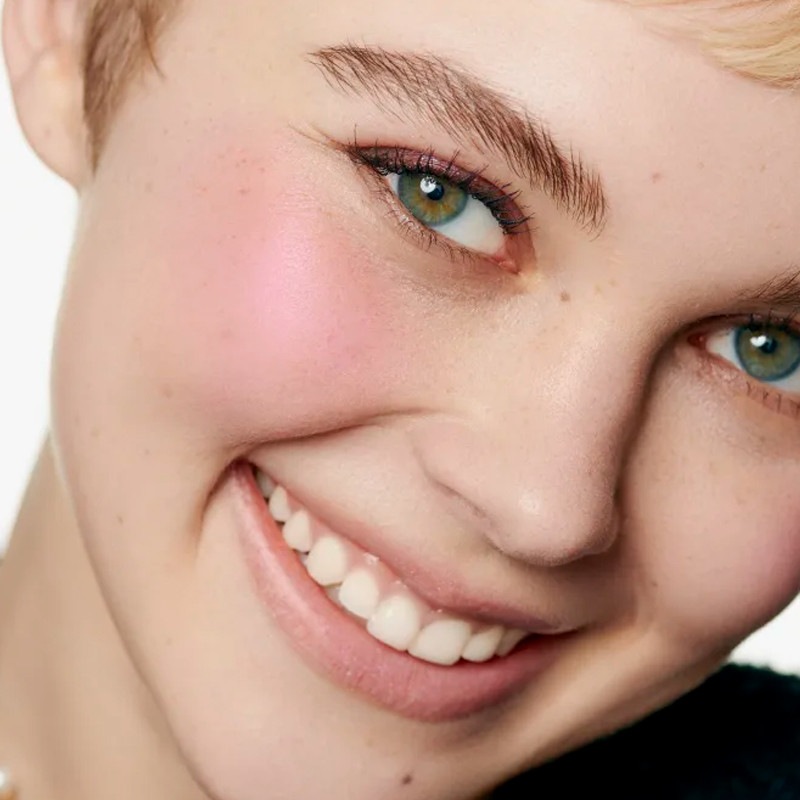 les-beiges-blush-belle-mine-exclusive-creation-fresh-liquid-blush