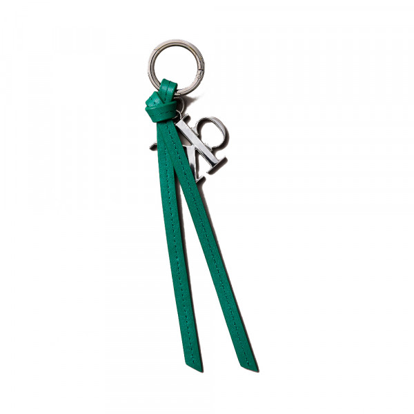 handbag-charm-with-tassel-and-distinctive-logo-in-leather