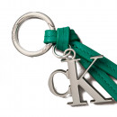 portachiavi-in-pelle-con-nappina-e-logo-distintivo